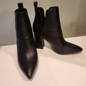 NWOT BAMBOO BOOTIES | BLACK size 7